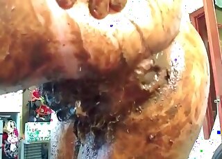 Shitting is just the start for the messy solo sesh